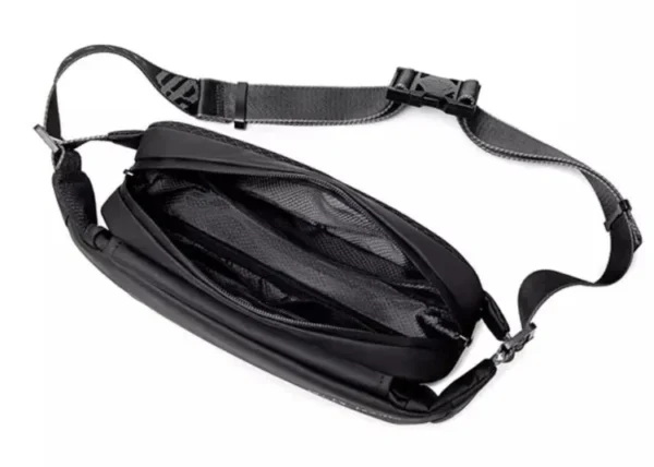Arctic Hunter YB00029 anti-theft crossbody bag - Image 3