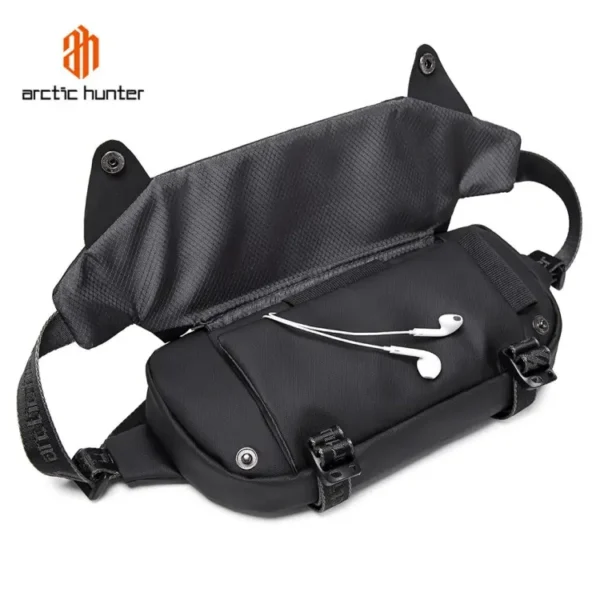 Arctic Hunter YB00047 waterproof chest bag - Image 2