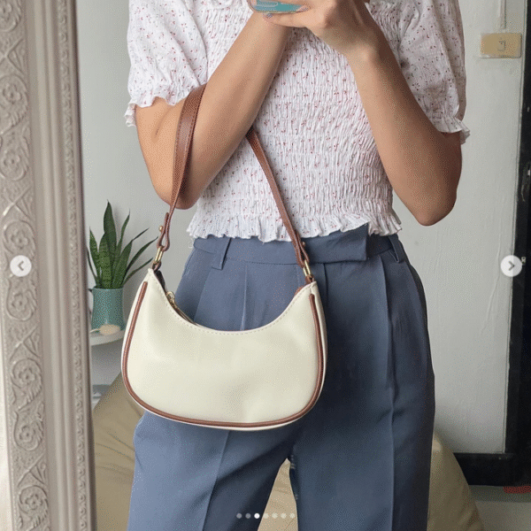 Women’s Crescent Underarm Bag Summer 2025